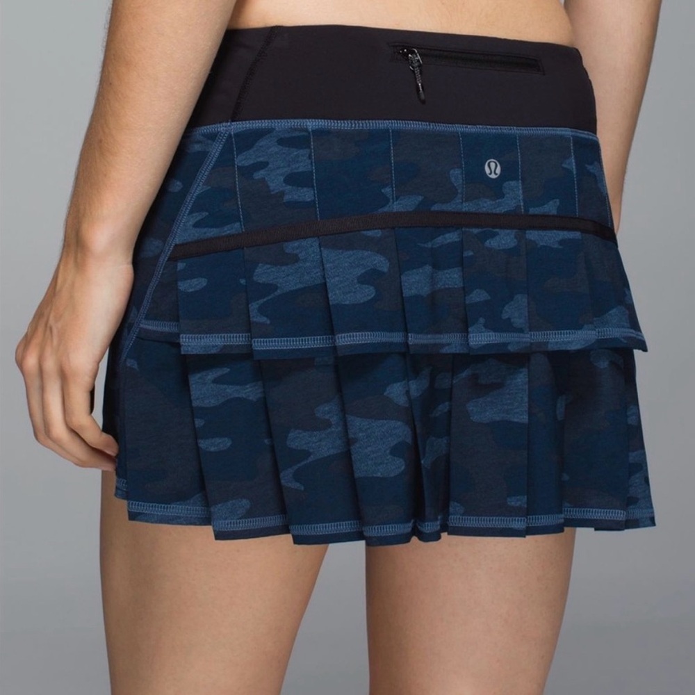 Lululemon Run Pace Setter Skirt blue Lotus Camo